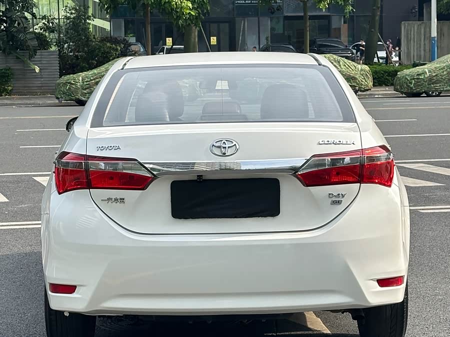 Toyota Corolla 2017 — фото 22