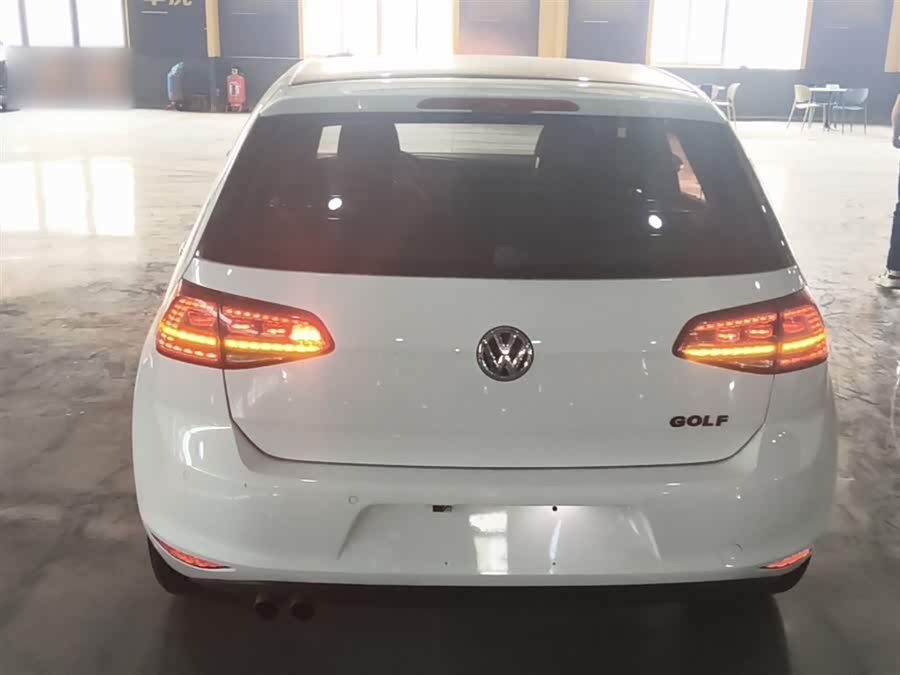 Volkswagen Golf 2016