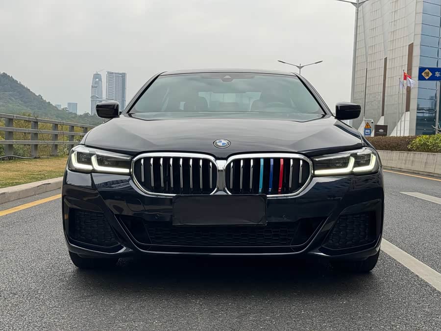 BMW 5 Series 2022