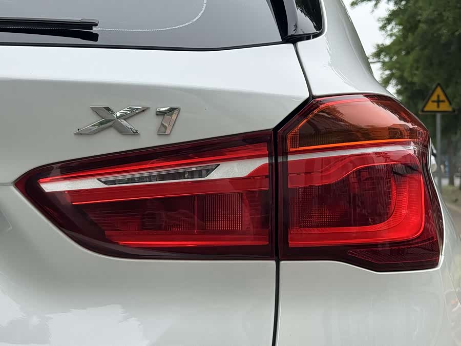 BMW X1 2018 — фото 16