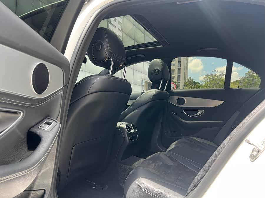 Mercedes-Benz C-Class 2019