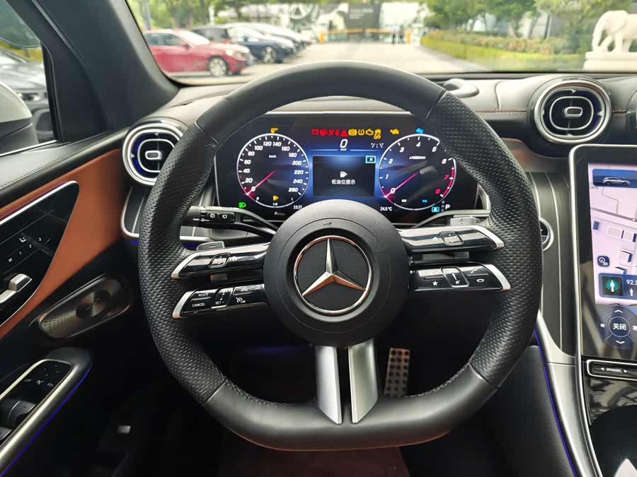 Mercedes-Benz GLC 2023 — фото 25