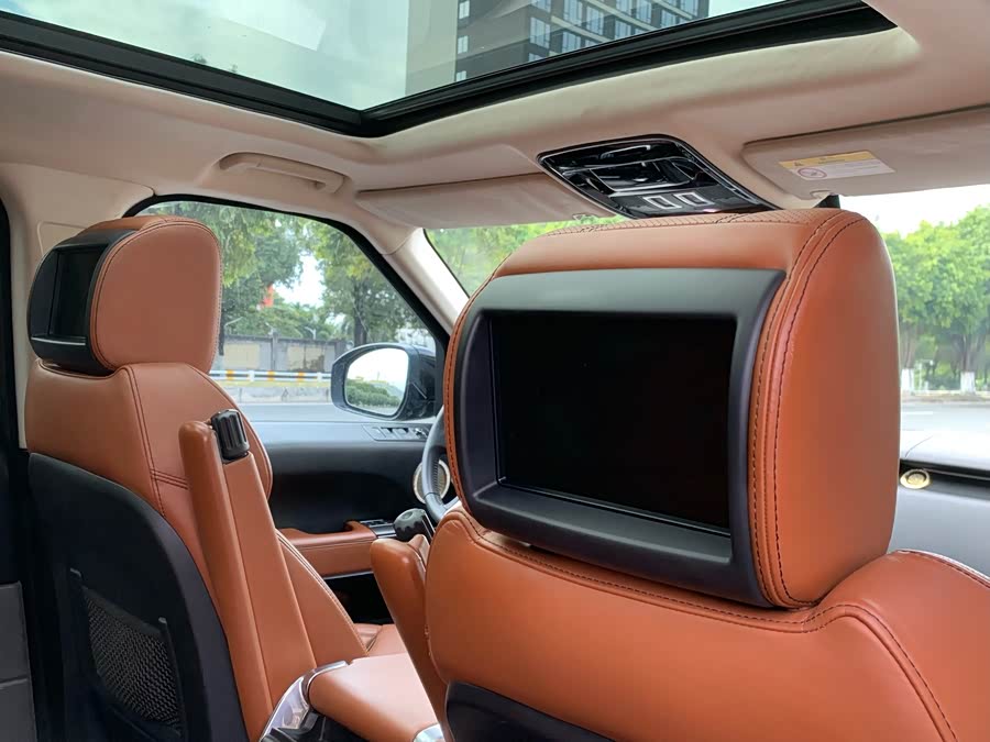 Land Rover Range Rover Sport 2017 — фото 34