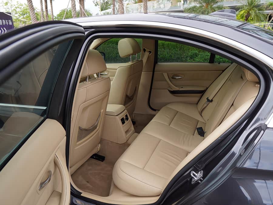 BMW 3 Series 2012
