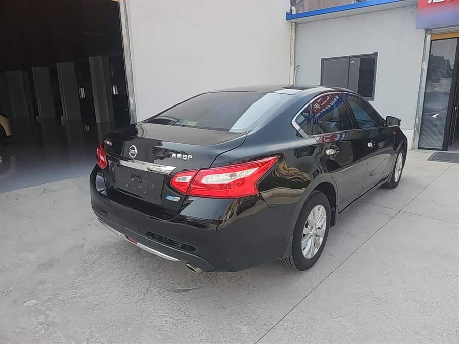 Nissan Teana 2016