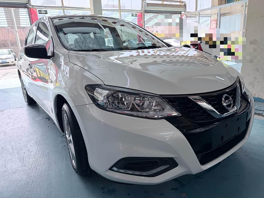 Nissan Tiida 2021