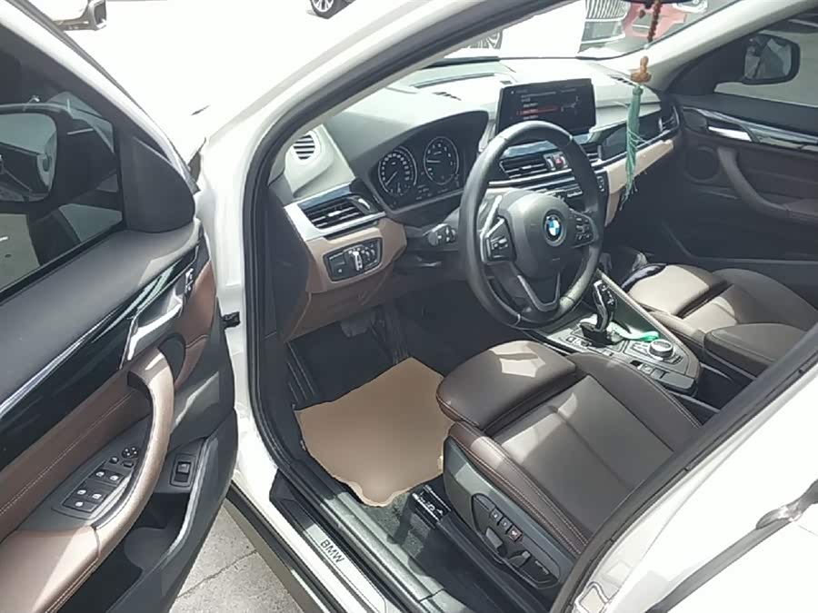 BMW X1 2020 — фото 15