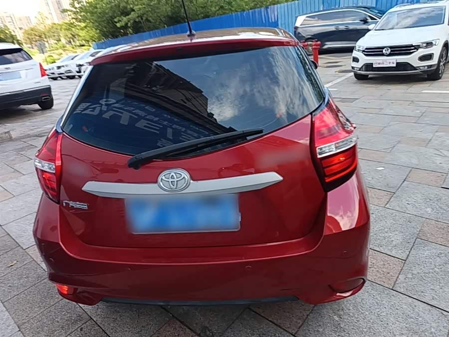 Toyota Yaris L 2019