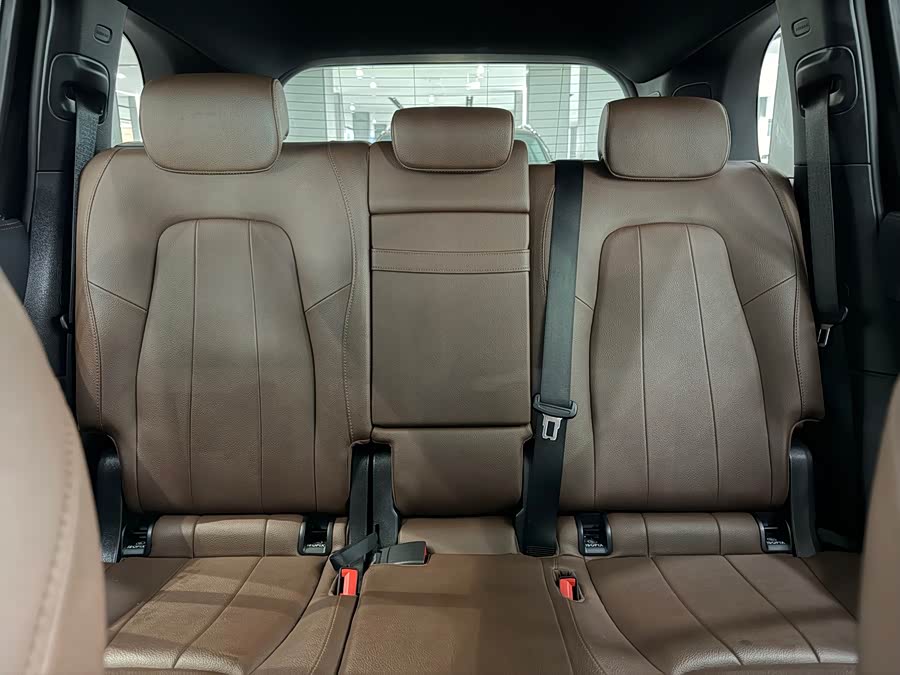 Mercedes-Benz GLB 2021