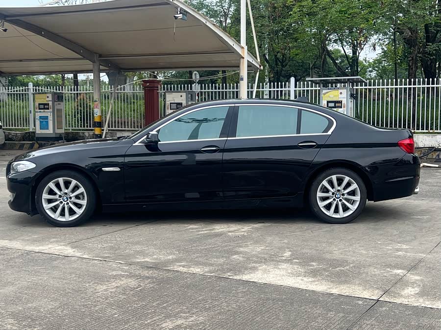 BMW 5 Series 2012