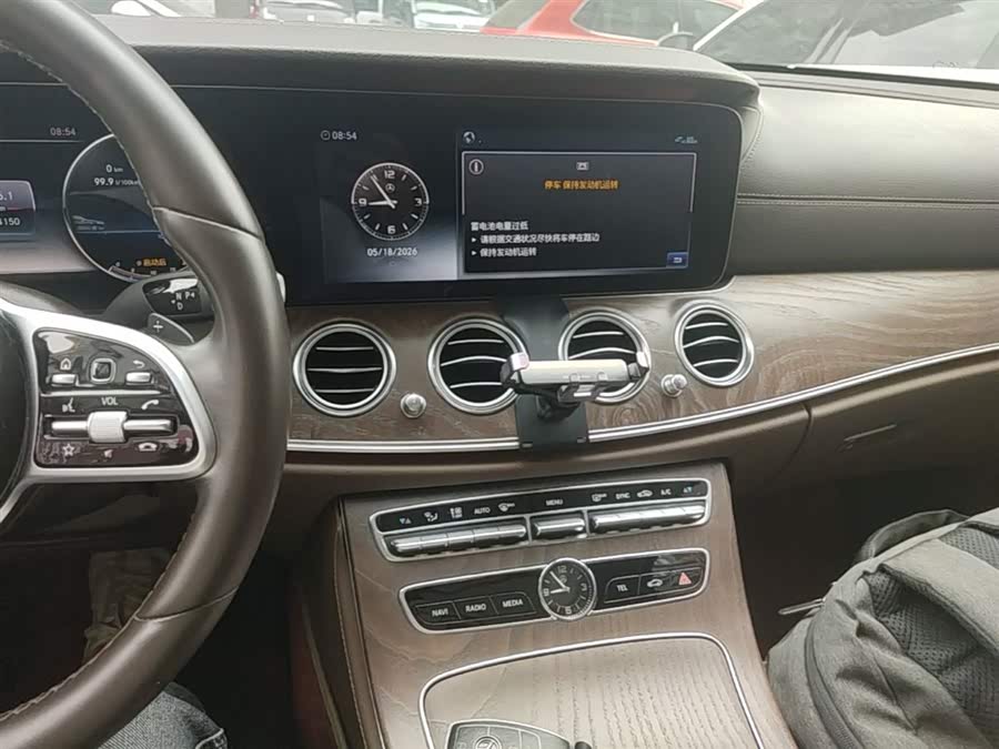 Mercedes-Benz E-Class 2019 — фото 13