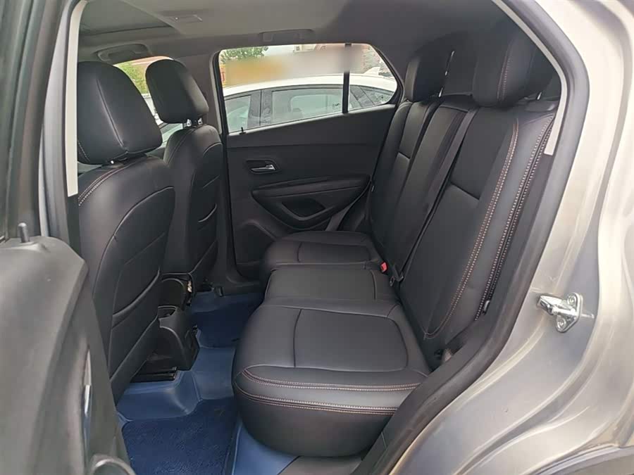 Chevrolet Trax 2018 — фото 17