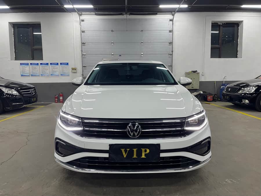 Volkswagen Bora 2023
