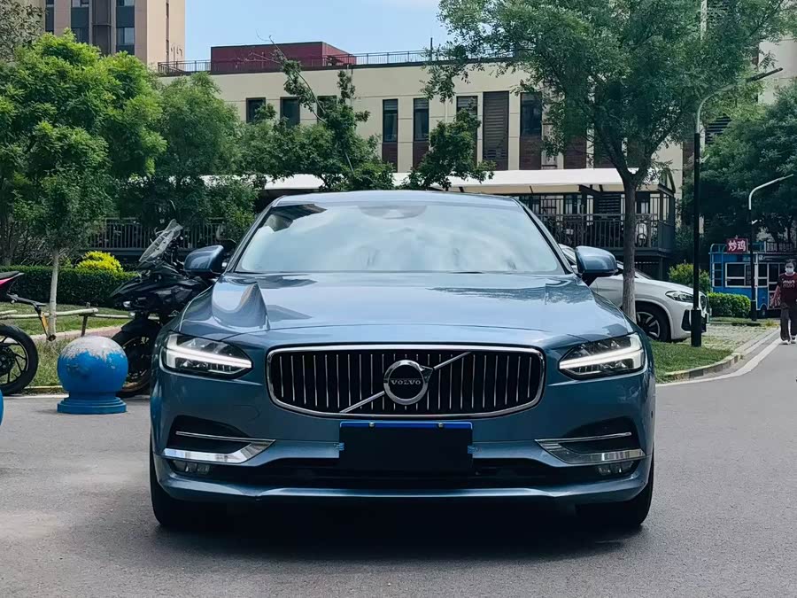 Volvo S90 2018