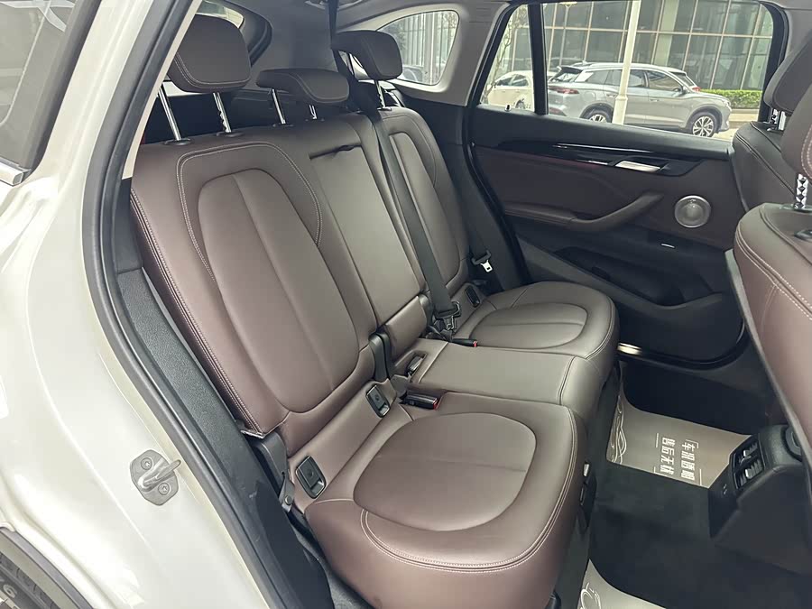 BMW X1 2022 — фото 18
