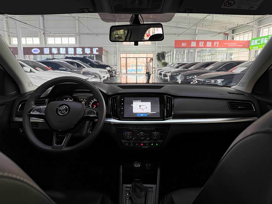 Skoda Kamiq 2023 — фото 14