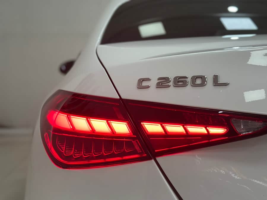 Mercedes-Benz C-Class 2022 — фото 20