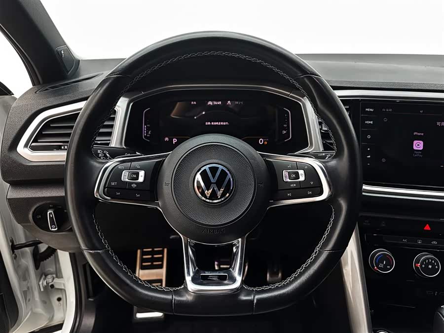 Volkswagen T-Roc 2022 — фото 20