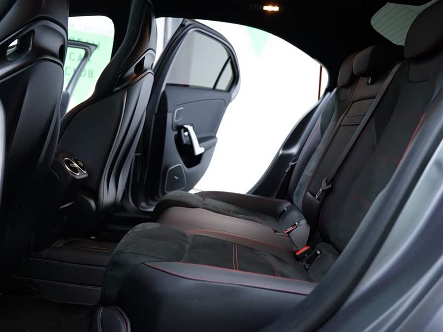 Mercedes-Benz A-Class AMG 2021 — фото 38