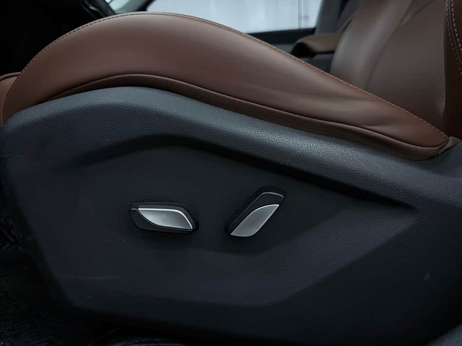Geely Vision X6 2021 — фото 15
