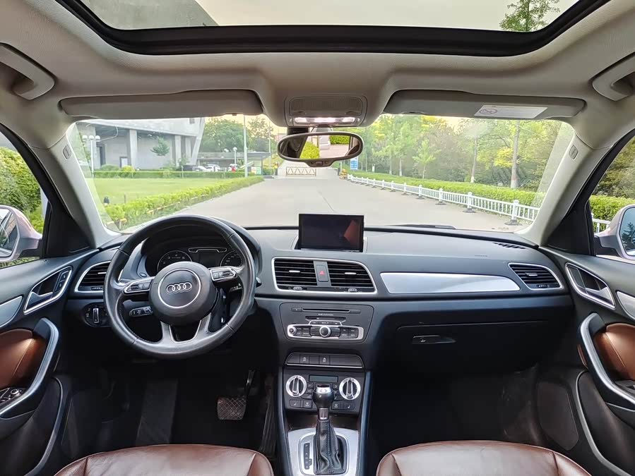 Audi Q3 2015