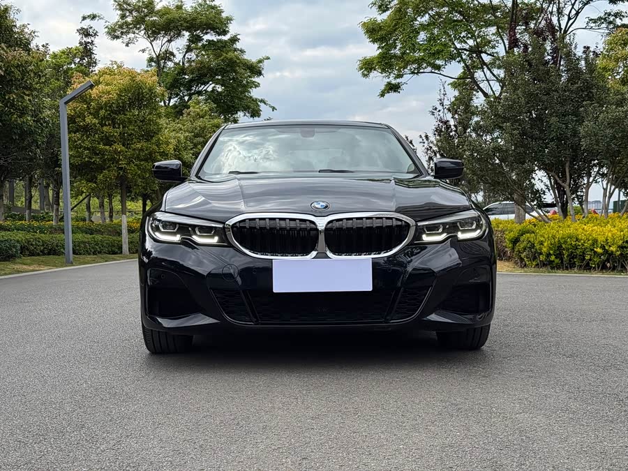 BMW 3 Series 2022