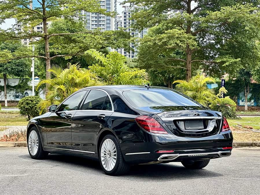 Mercedes-Benz S-Class 2020