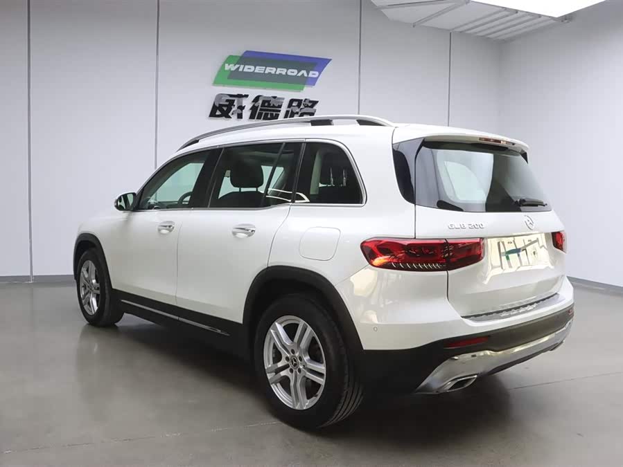 Mercedes-Benz GLB 2020