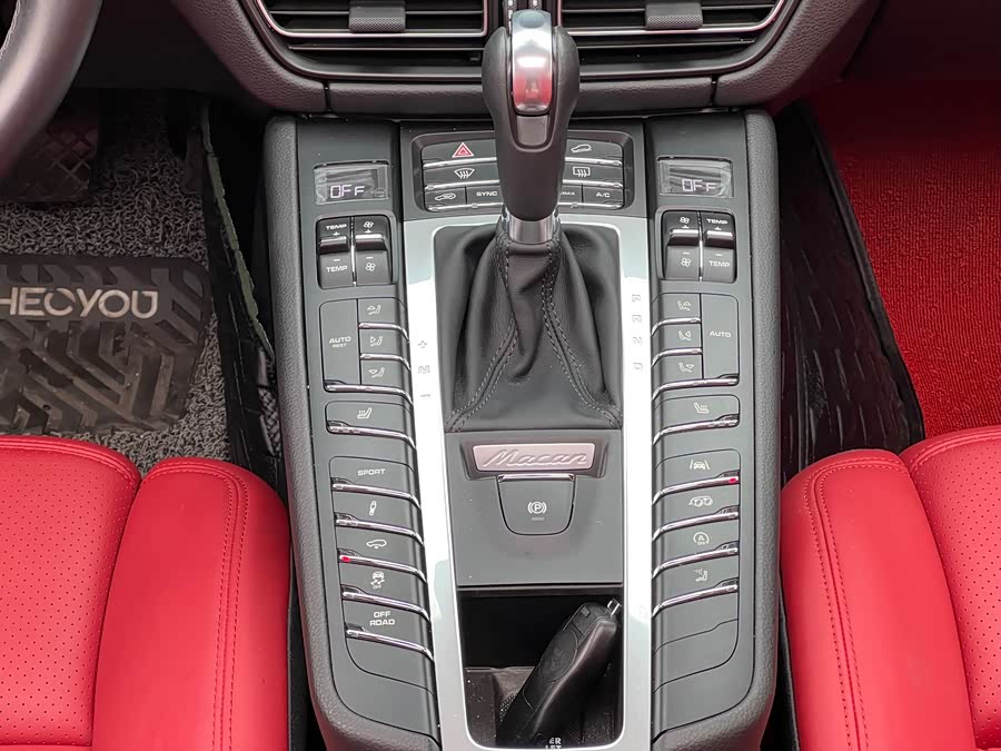 Porsche Macan 2020 — фото 18