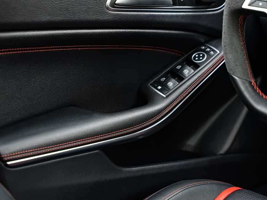 Mercedes-Benz A-Class AMG 2014 — фото 10