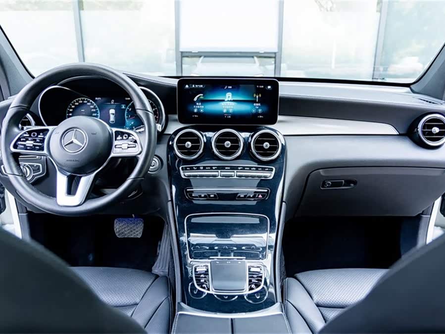 Mercedes-Benz GLC Coupe 2020 — фото 13