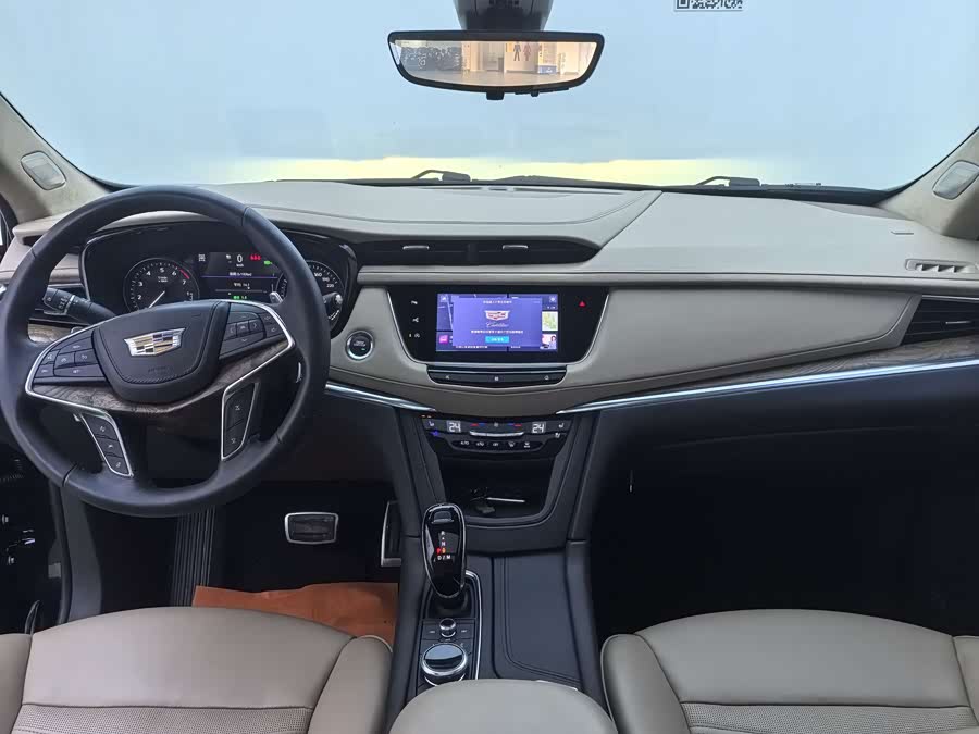 Cadillac XT5 2021 — фото 11