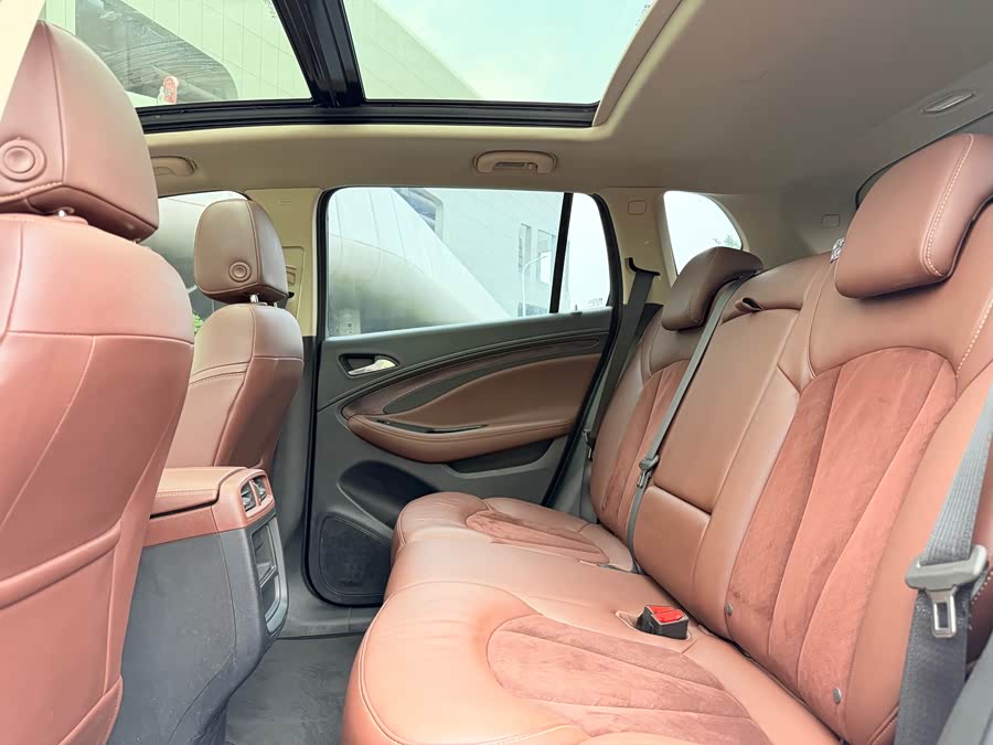 Buick Envision Plus 2017 — фото 12