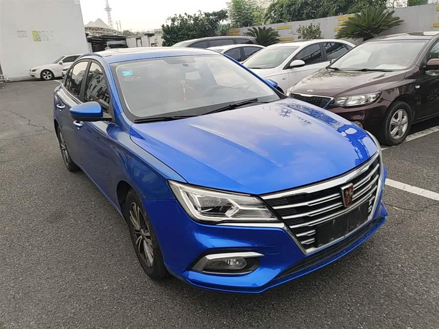 Roewe i5 2019