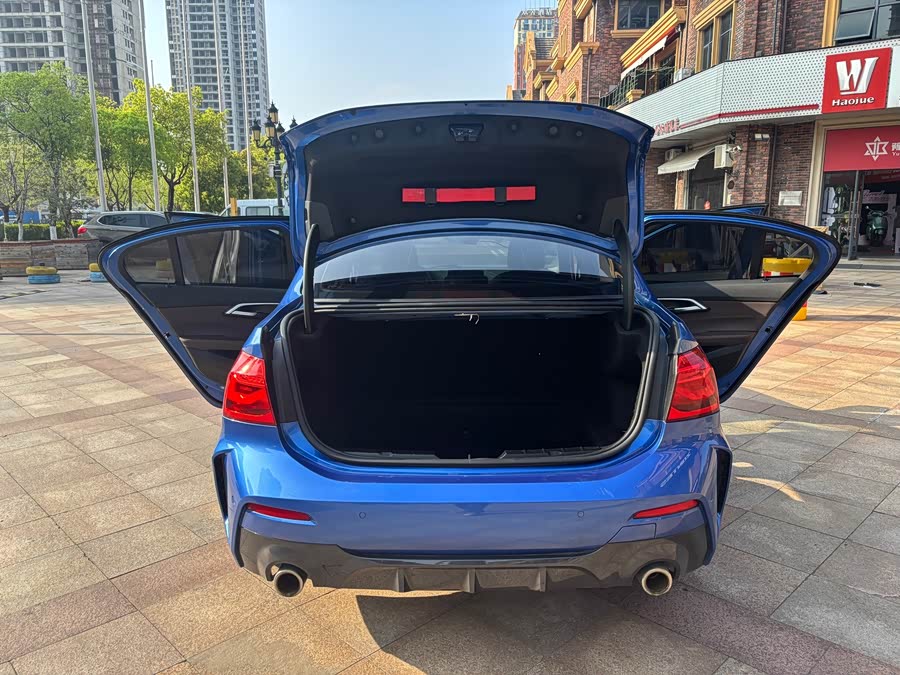 BMW 1 Series 2020 — фото 15