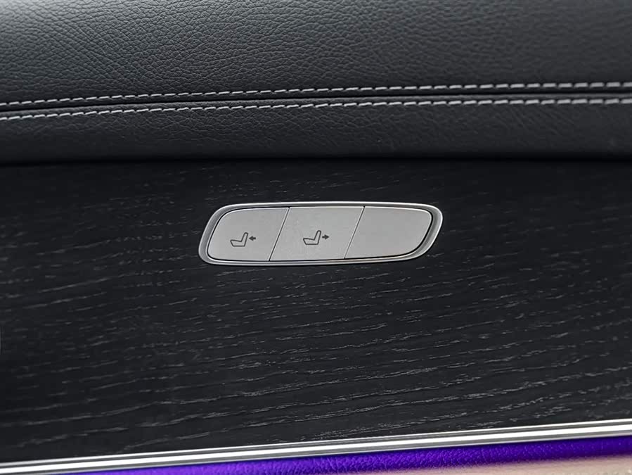 Mercedes-Benz E-Class 2020 — фото 34