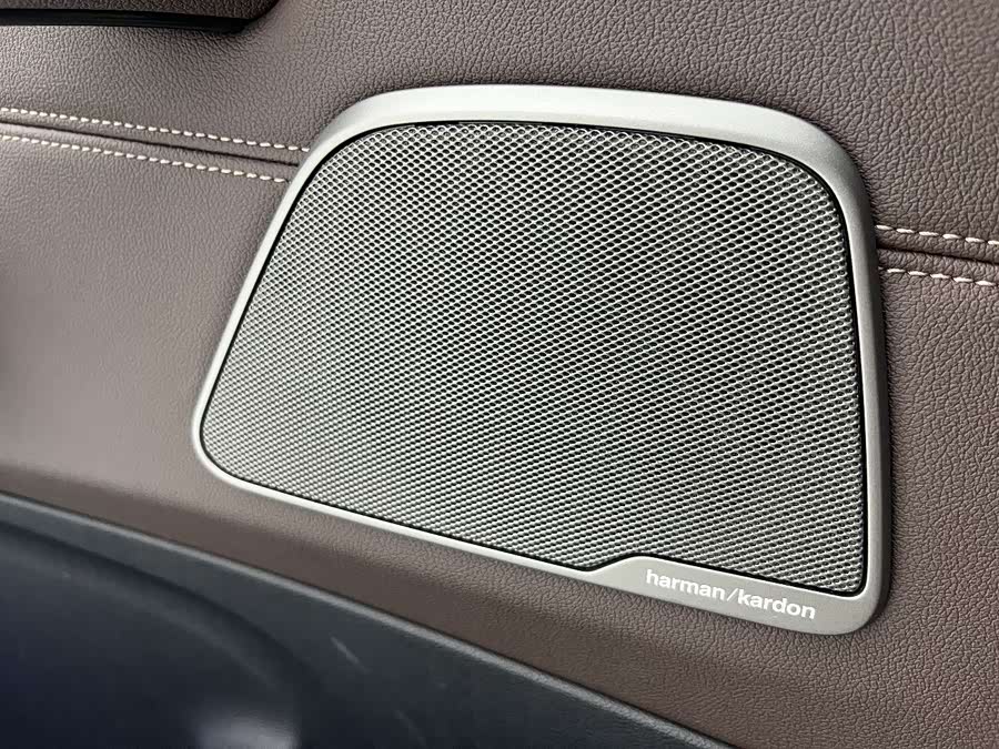 BMW 5 Series 2021