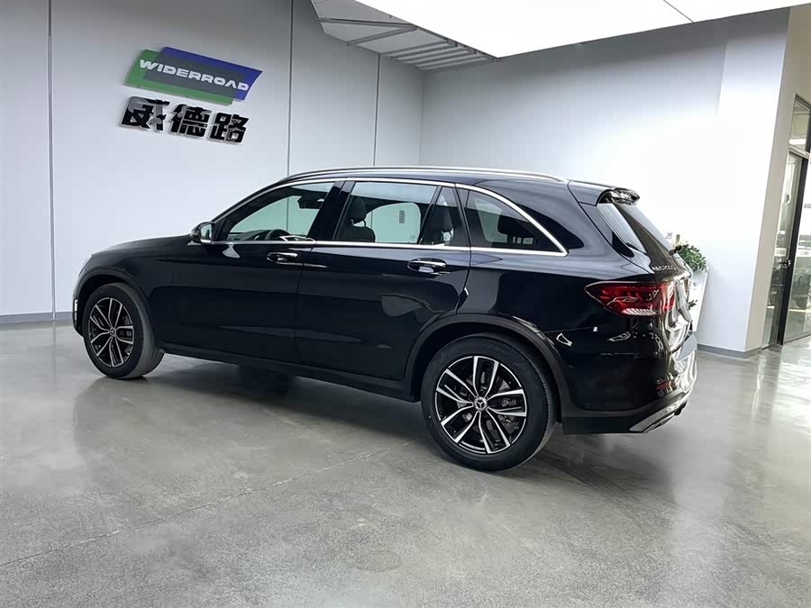 Mercedes-Benz GLC 2021