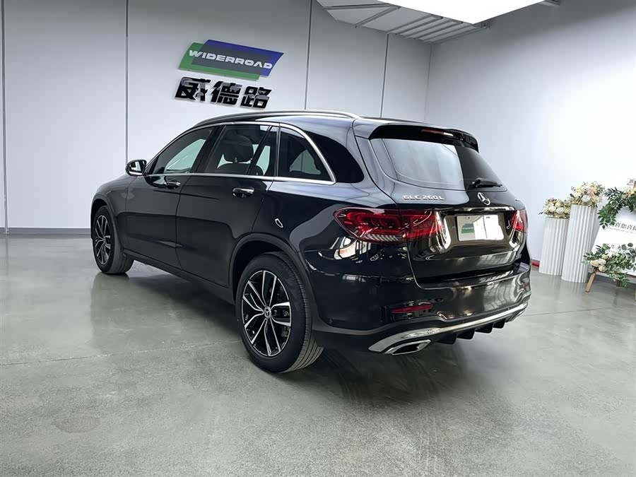 Mercedes-Benz GLC 2021