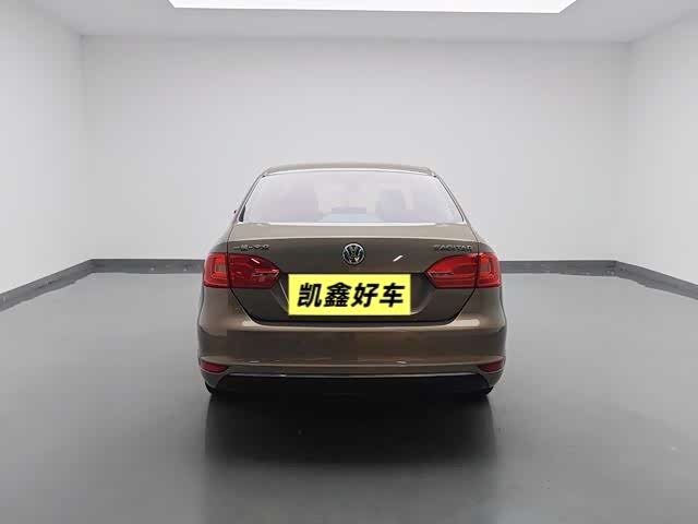 Volkswagen Sagitar 2014