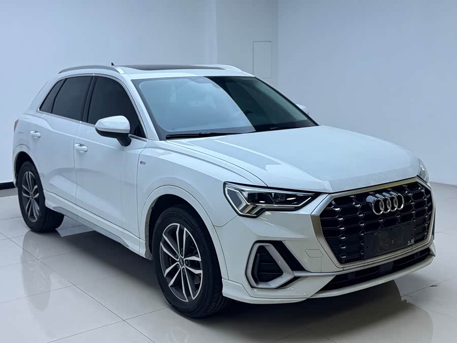 Audi Q3 2022