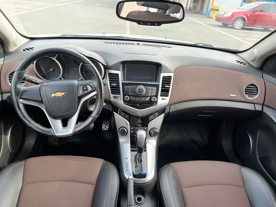 Chevrolet Cruze 2013