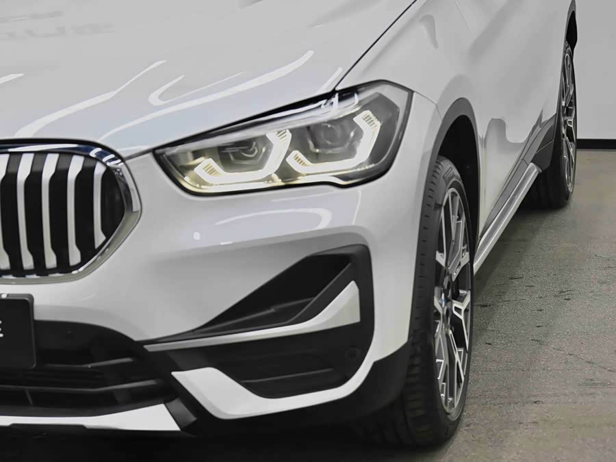 BMW X1 2022 — фото 15