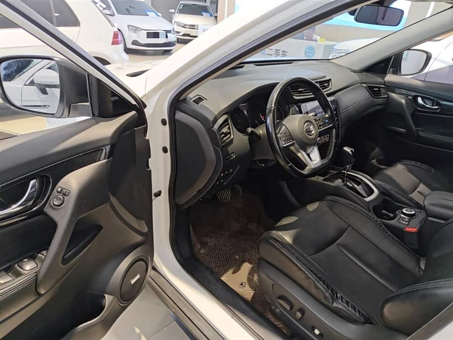 Nissan X-Trail 2020 — фото 16
