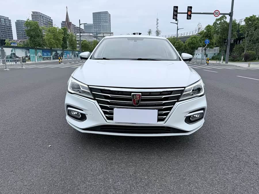 Roewe i5 2020