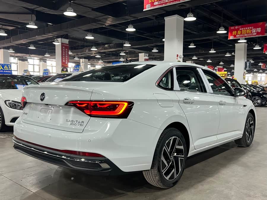 Volkswagen Sagitar 2025