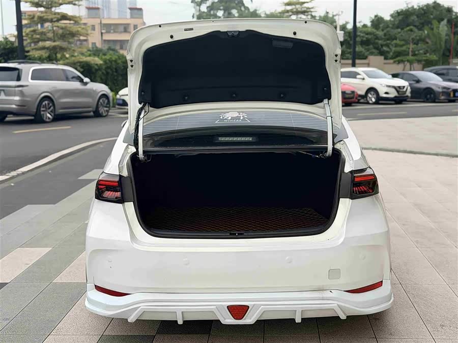 Toyota Corolla 2019 — фото 19
