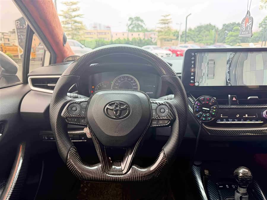 Toyota Corolla 2019 — фото 16
