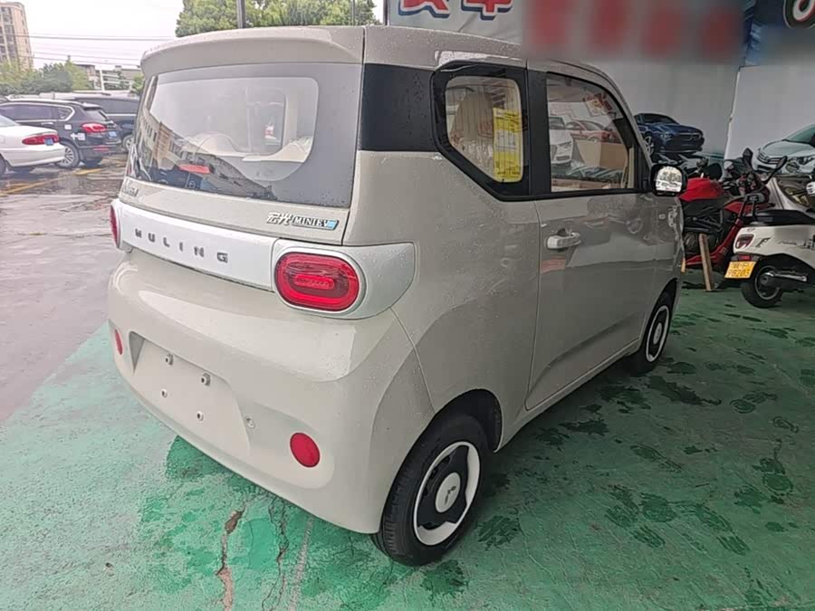 Wuling Hongguang MINIEV 2024
