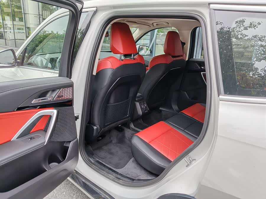 BMW X1 2024 — фото 13